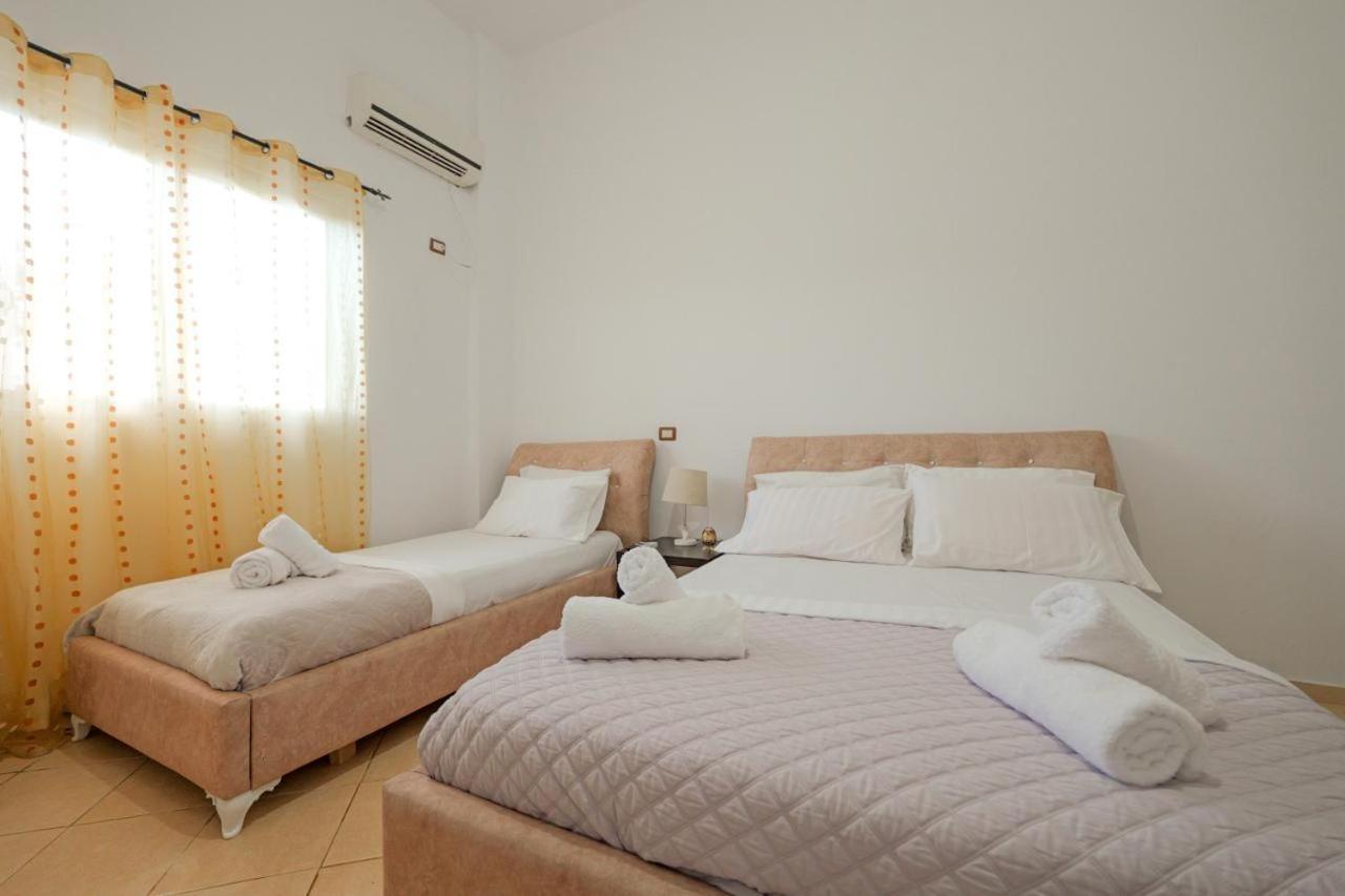Sunflower Hotel Ксамил Екстериор снимка