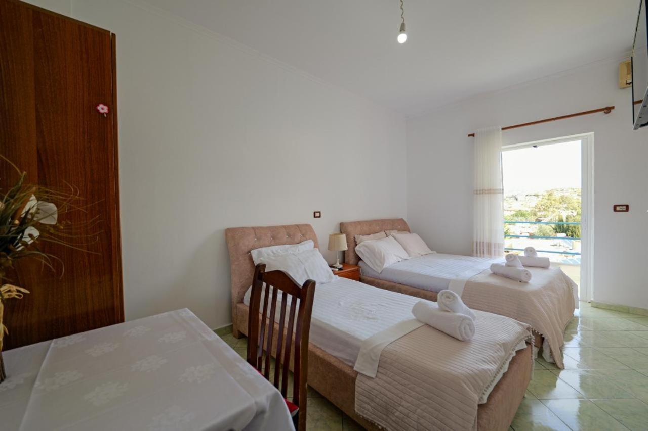 Sunflower Hotel Ксамил Екстериор снимка